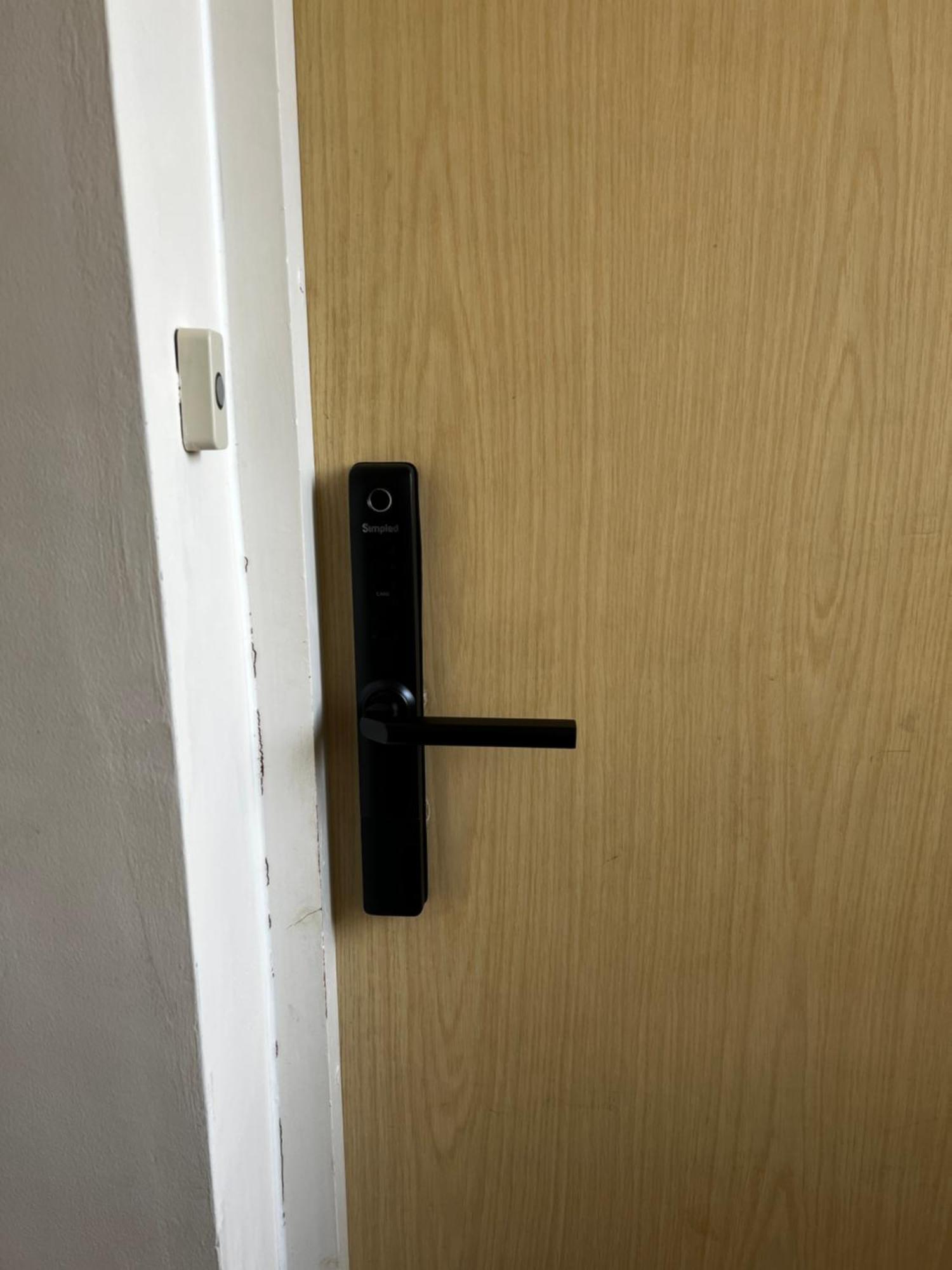 Crownford - Close To Hanley Centre And Guest house Stoke-on-Trent