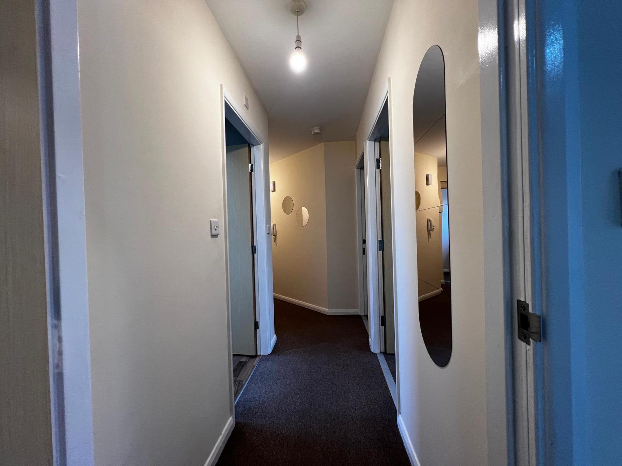 Crownford - Close To Hanley Centre And Guest house Stoke-on-Trent